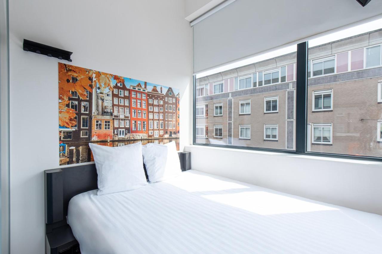 easyHotel Amsterdam City Centre South Buitenkant foto